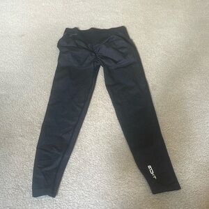 Echt Arise butt scrunch gym leggings grey size L basically new!